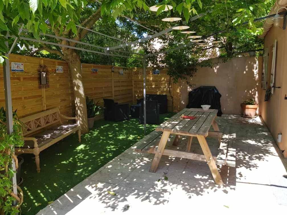 Villa Le Petit St Jean Cazouls-d Herault Habitación foto